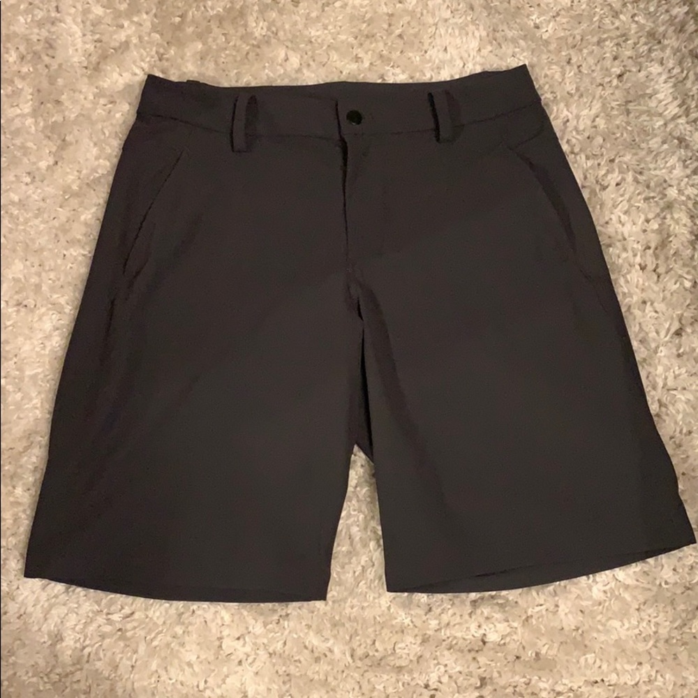 Lululemon shorts size 34